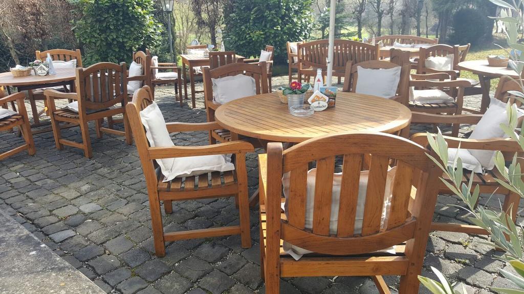 Altes Bierhaus Hotel Arzbach Bagian luar foto