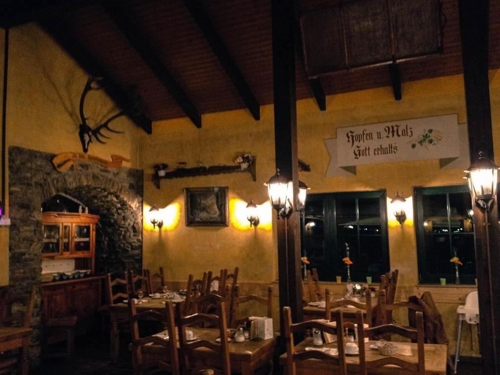 Altes Bierhaus Hotel Arzbach Bagian luar foto
