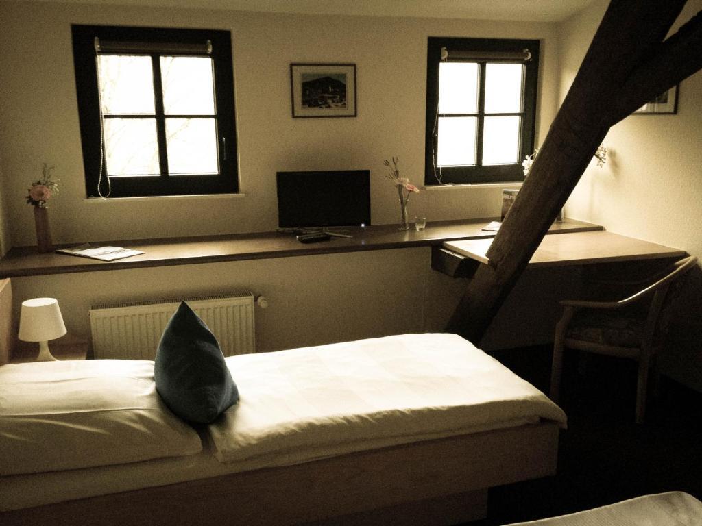 Altes Bierhaus Hotel Arzbach Bagian luar foto
